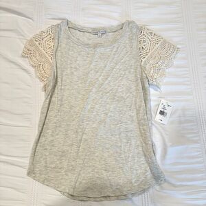 NWT S Dry Goods Gray Shirt with Cream Lace Cap Sleeve